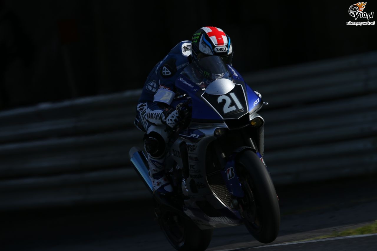 Espargaro i Smith z MotoGP wygrali Suzuka 8 Hours