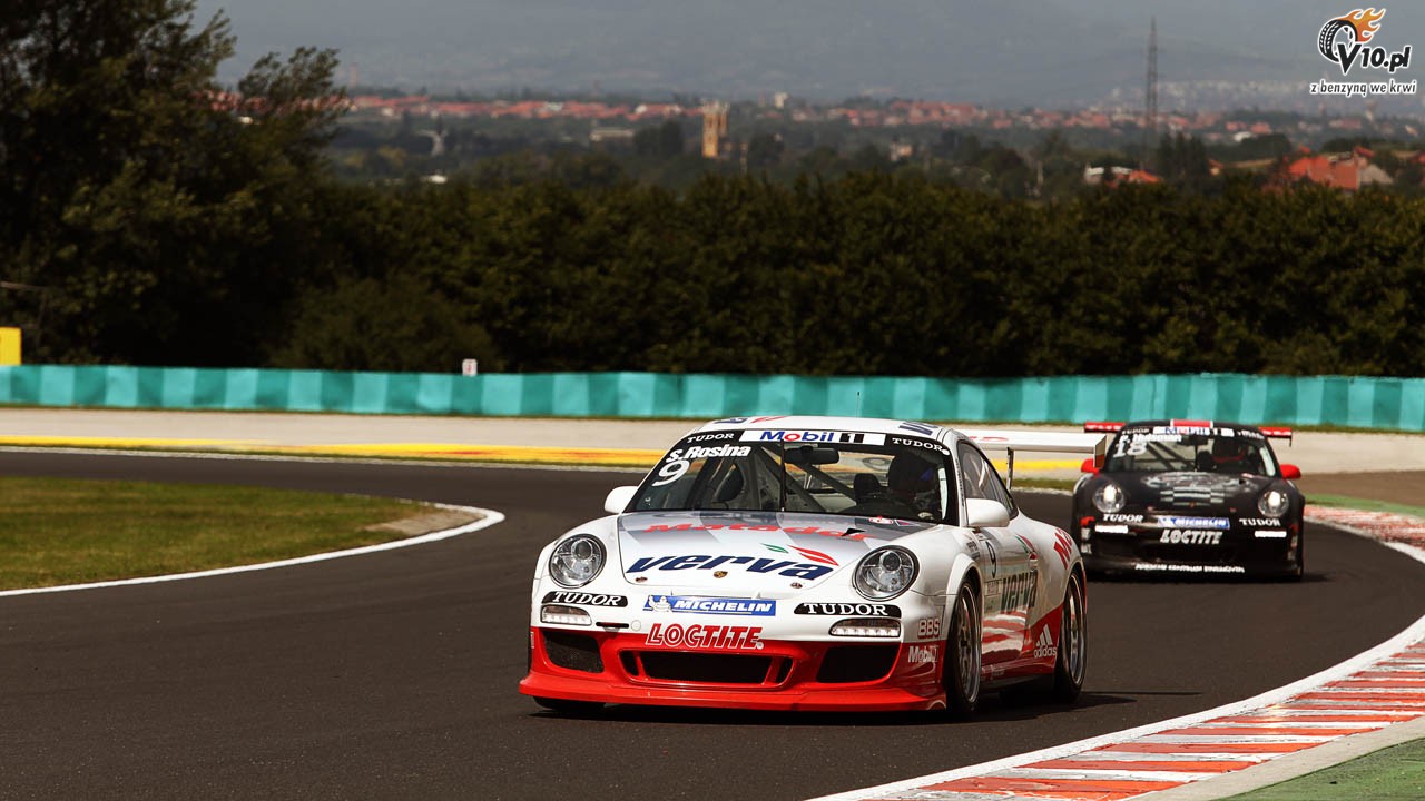 Porsche Supercup, Hungaroring: Estre z pole position