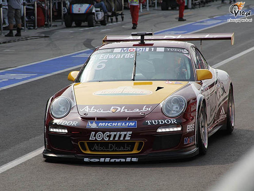 Wideo: Ten wypadek da Giermaziakowi pozycj wicelidera Porsche Supercup