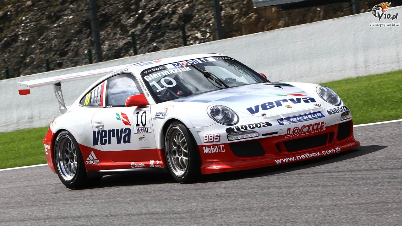 Porsche Supercup, Monza: Rast najszybszy na treningu. Giermaziak w czołówce