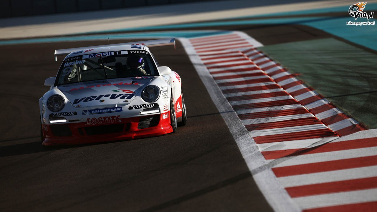 Porsche Supercup, Yas Marina: Estre wygrywa kwalifikacje. Verva Racing Team rozczarowa