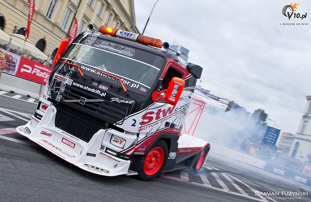 VERVA Street Racing 2013 na Stadionie Narodowym! Spektakl Top Gear gwoździem programu