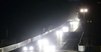 Button czuje się jakby jechał 500 km/h, gdy pędzi na Le Mans w nocy