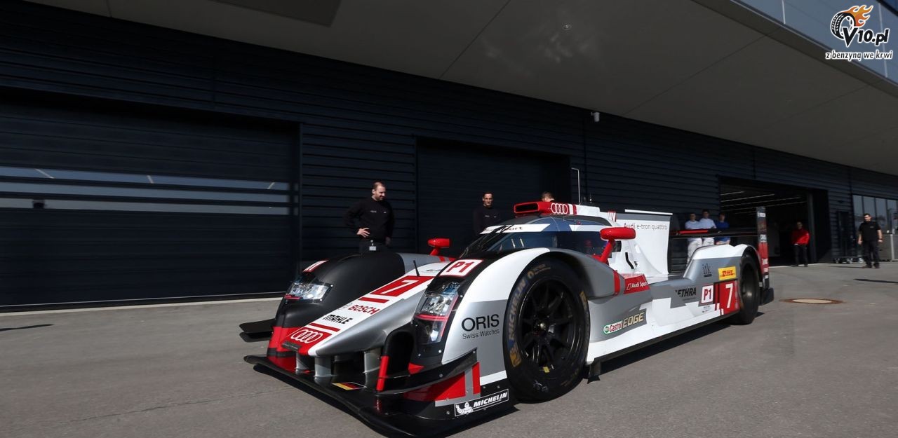 Audi LMP1 na sezon 2015 w oficjalnych barwach