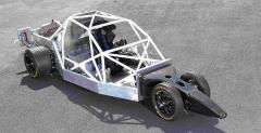 DeltaWing jako wyścigówka GT i samochód drogowy