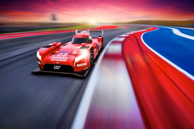 Nissan LMP1 z silnikiem z przodu zaprezentowany