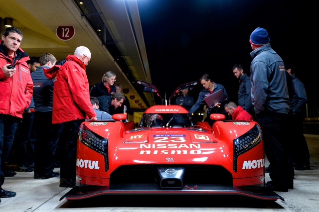 Nissan LMP1 z silnikiem z przodu zaprezentowany