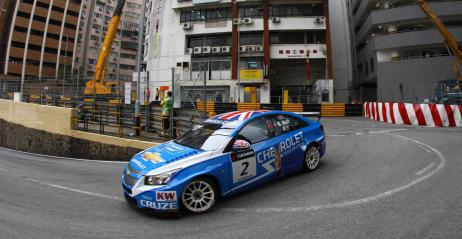 WTCC, Makau: Huff stoi przed wielką szansą po kwalifikacjach