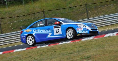WTCC, Hungaroring: Chevrolety najszybsze w teście. Problemy w debiucie Leonów 1.6 turbo