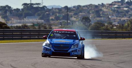 WTCC: Pierwszy wyścig na Suzuce pod dyktando Chevroletów. Triumf Menu
