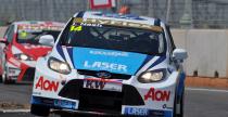 WTCC, Marrakesz: Wygrane Menu i Mullera