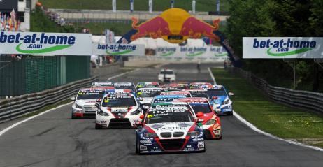 WTCC: 'Push to pass' i technologia hybrydowa pomysłami na przyszłość