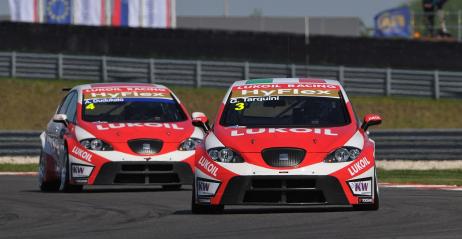 WTCC, Słowacja: Zwycięstwa Tarquiniego i Huffa