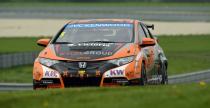 WTCC: Coronel triumfatorem drugich zawodów na Slovakia Ringu