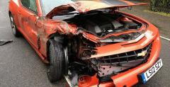 WTCC: Robert Huff cay po wypadku drogowym. Gorzej z jego Chevroletem Camaro...