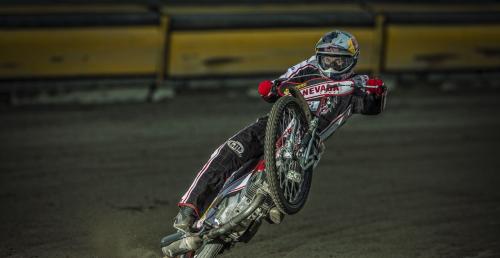 Żużel: Janowski sensacyjnym zwycięzcą przerwanego GP Łotwy