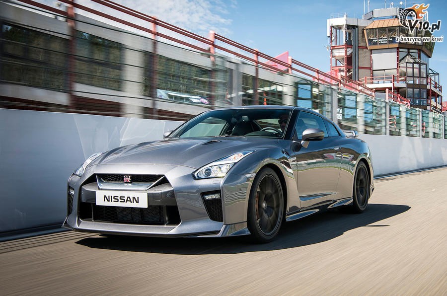 Nissan GT-R 2016