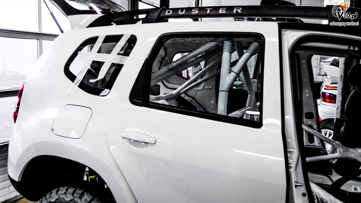Dacia Duster Cup - nowy puchar w polskich rajdach terenowych pod patronatem Hoowczyca