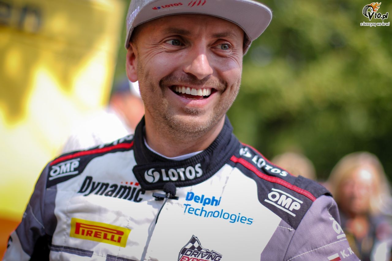 Kajetanowicz zaliczy peny sezon w WRC 2. Nowym samochodem