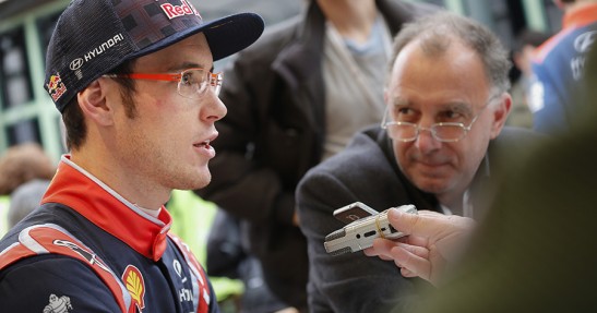 WRC: Ogier przejmuje prowadzenie w Rajdzie Monte Carlo po dramacie Neuville'a