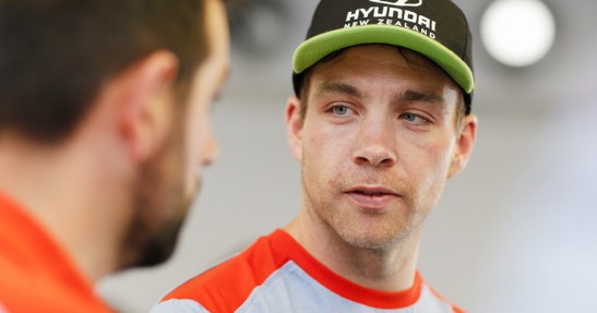 WRC: Paddon został na lodzie