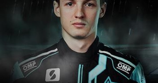 Pieniążek chce regularnie walczyć o podia w WRC 2 Pro