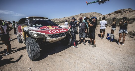 Rajd Dakar - Peterhansel wraca na prowadzenie mimo kolizji z...