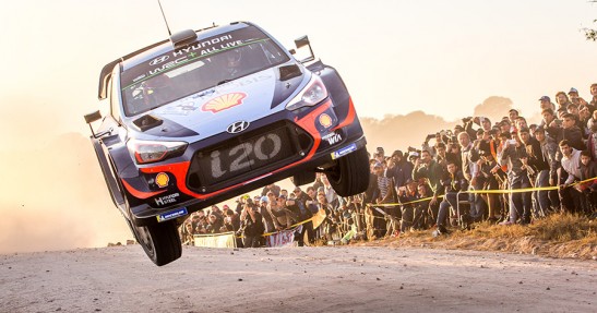 WRC: Neuville uważa, że wciąż jest bliżej mistrzowskiego tytułu niż Ogier