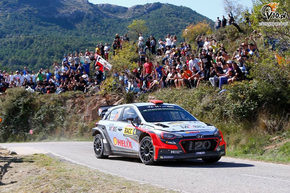 WRC: Ogier odebra Sordo prowadzenie w Rajdzie Hiszpanii
