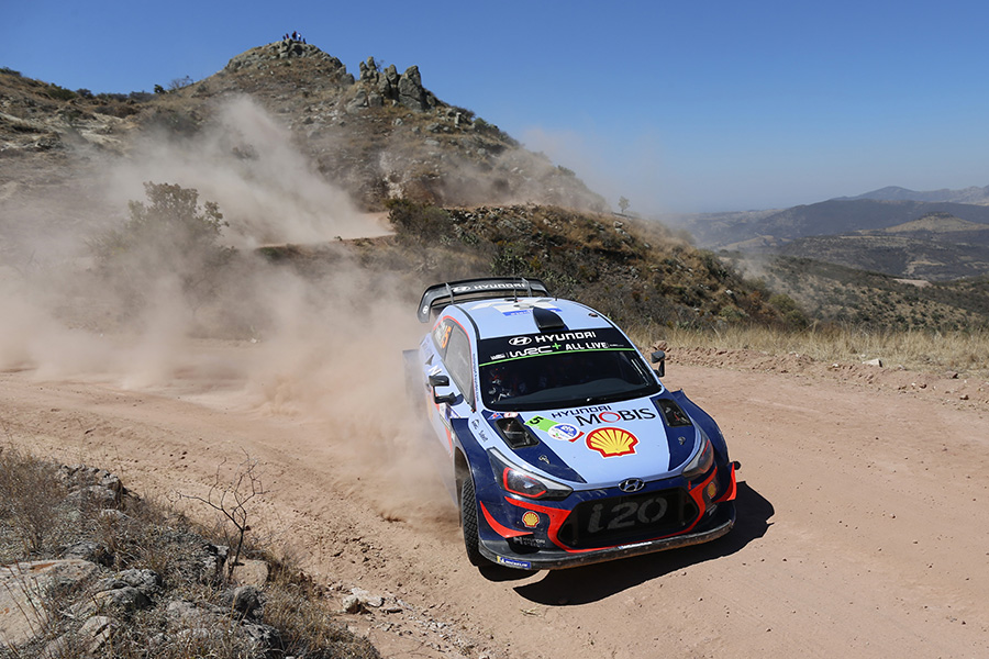 WRC: Ogier nie panikuje i nadal wierzy w szste mistrzostwo