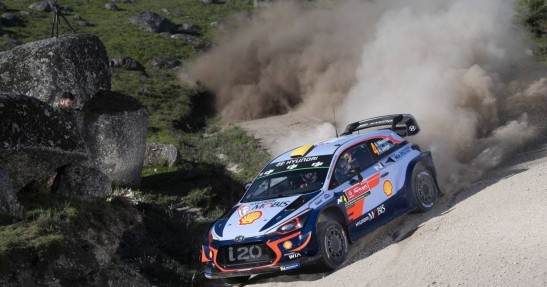 WRC: Mikkelsen miał 'koszmar' z samochodem Hyundaia, ale w końcu go ustawił