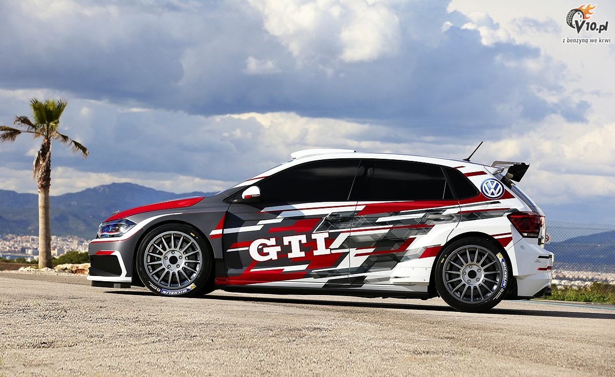 Volkswagen Polo GTI R5 w penej krasie