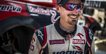 Małysz z Martonem na szóstym miejscu