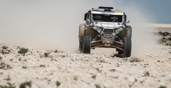 Sealine Cross Country Rally: Domżała z kłopotami, ale jedzie dalej