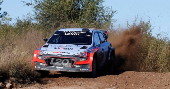 Hayden Paddon w sezonie 2016