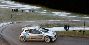 Zimowe warunki na otwarcie sezonu w Rajdzie Janner