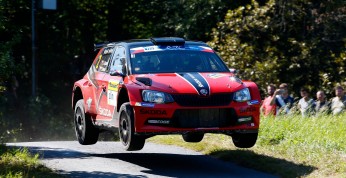 Rajd Barum: Jan Kopecky pokonuje liderów ERC, Kajto z punktami za...