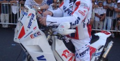 Rajd Dakar 2011: Widowiskowy start za nami, zawodnicy ju si cigaj