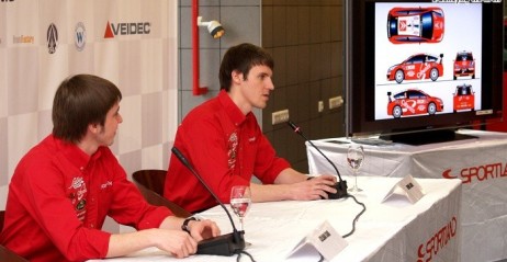 Urmo Aava i Kuldar Sikk podczas prezentacji