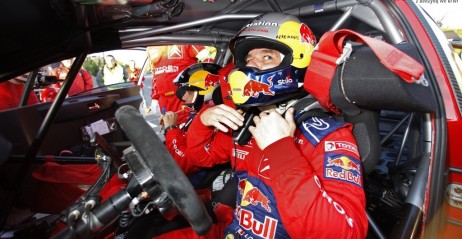 Loeb pewnie prowadzi po komplecie zwycięstwo oesowych