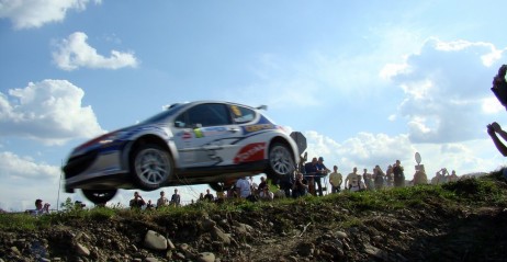 Bouffier prowadzi z bezpieczną przewagą