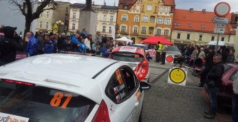 Rajd Mikołowski: Szymon Cieślak nieoficjalnym zwycięzcą, Habaj...