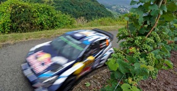 Rajd Niemiec: Mikkelsen, Neuville i Ogier walczą o prowadzenie
