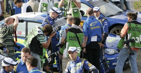 'Mr. Hollywood' jak zawsze oblegany przed media