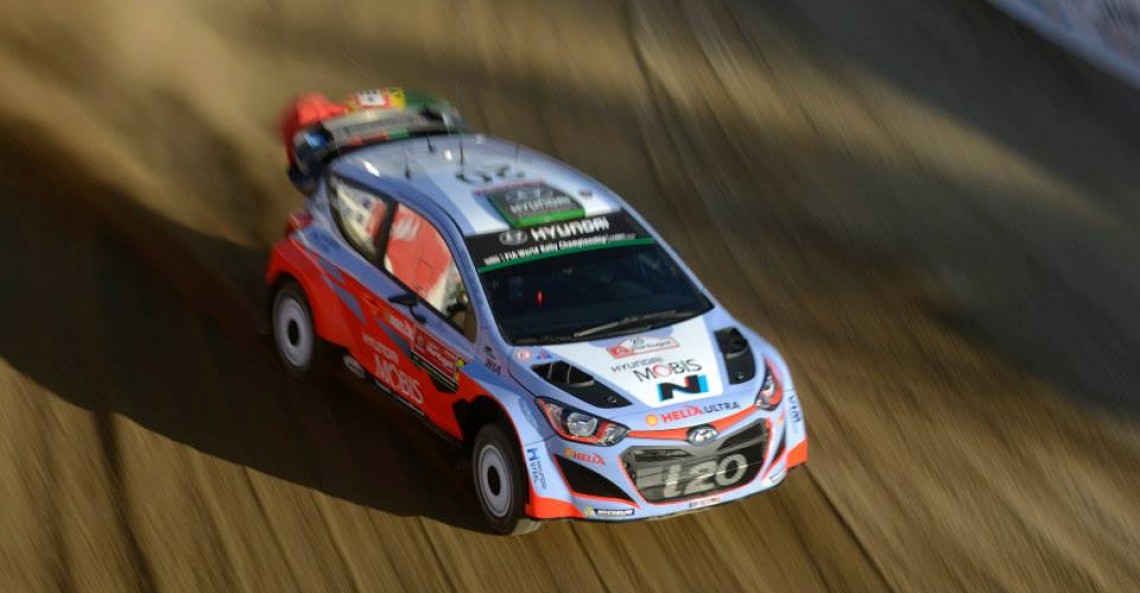 Hayden Paddon w sezonie 2015