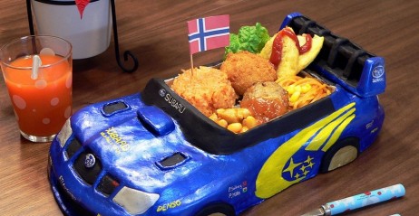 Talerz - Minoru Suyama