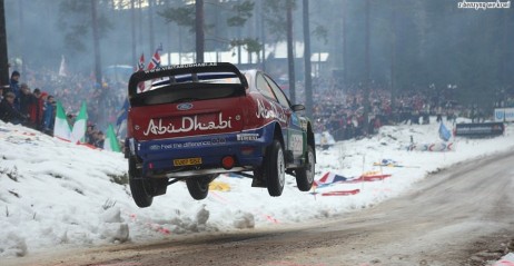 Hirvonen lata� na Colin's Crest Arena