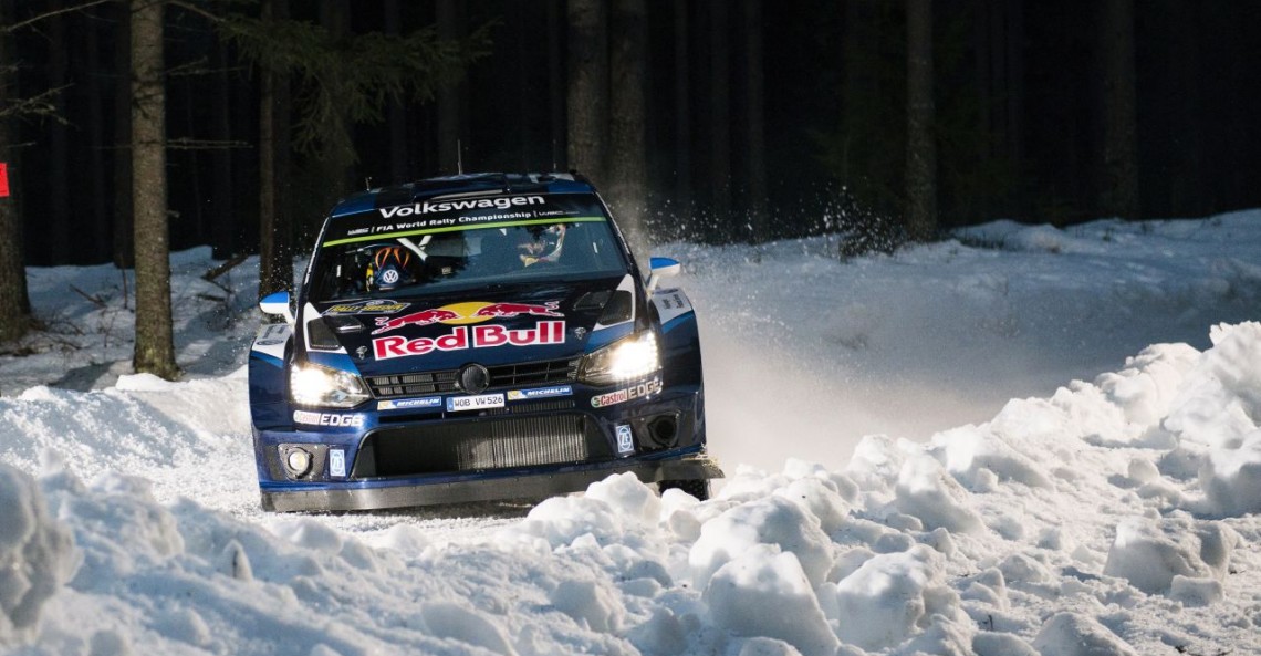 Rajd Szwecji: Ogier wygrał OS2 i przejął prowadzenie w generalce. Kubica też awansował