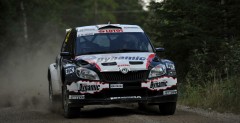 WRC, Rajd Wielkiej Brytanii: Latvala szybki na dugich oesach