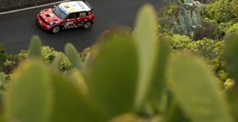 18 samochodów R5 na starcie Rajdu Wysp Kanaryjskich. Ostberg...